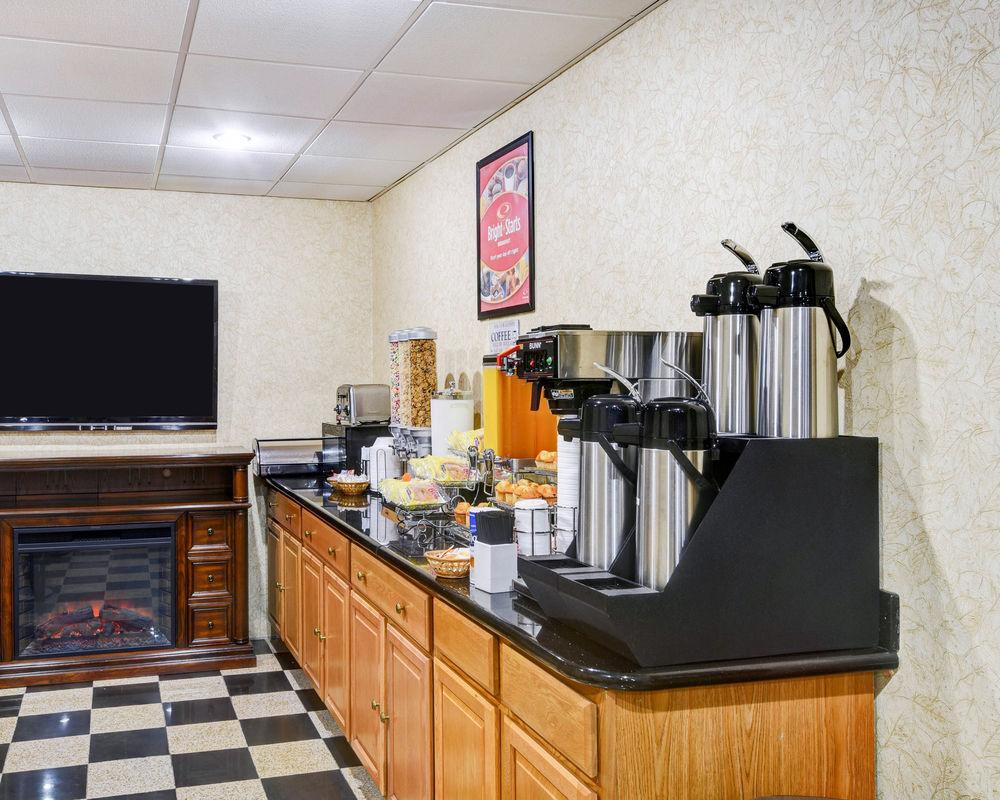 Econo Lodge Моргантаун Екстер'єр фото