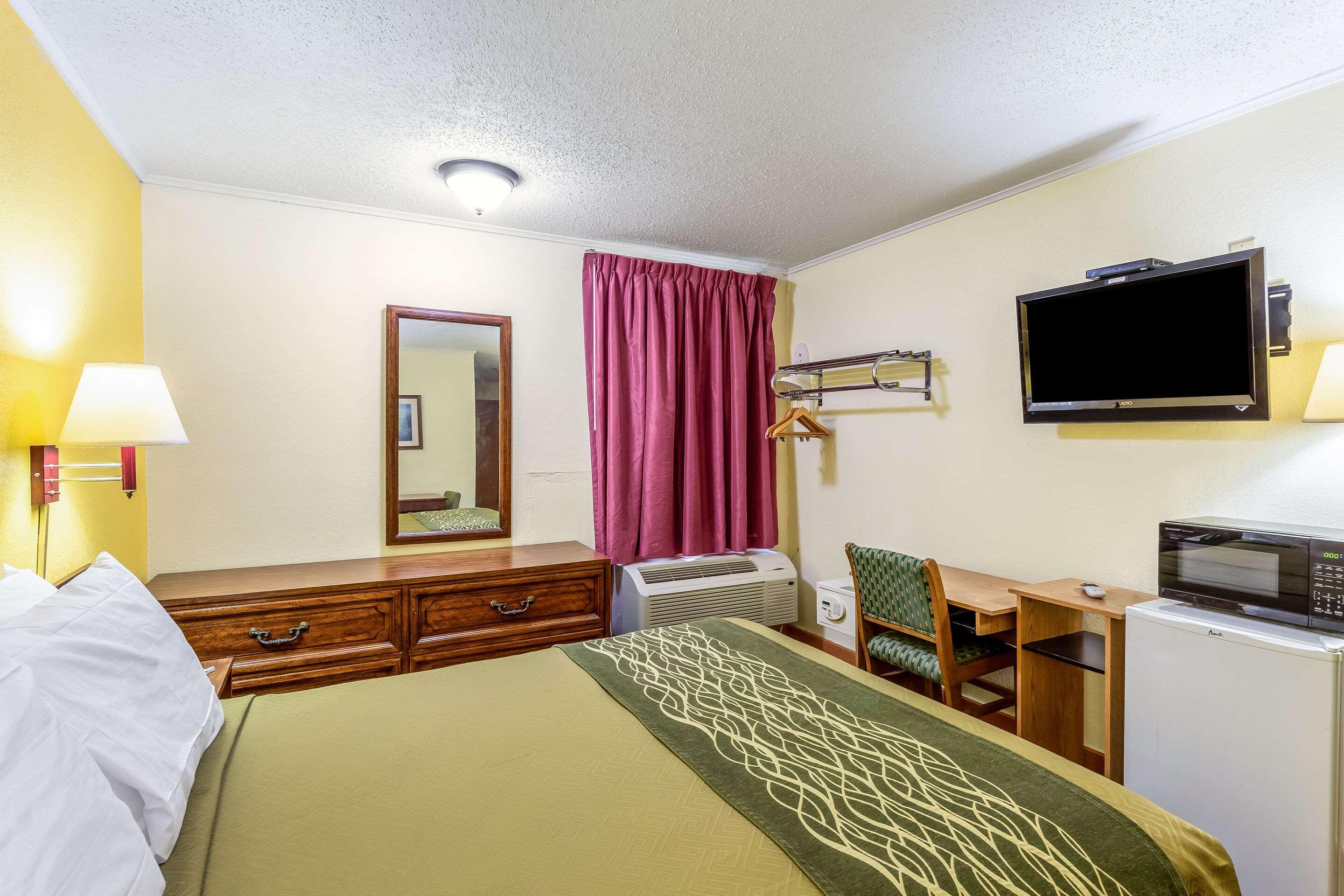 Econo Lodge Моргантаун Екстер'єр фото