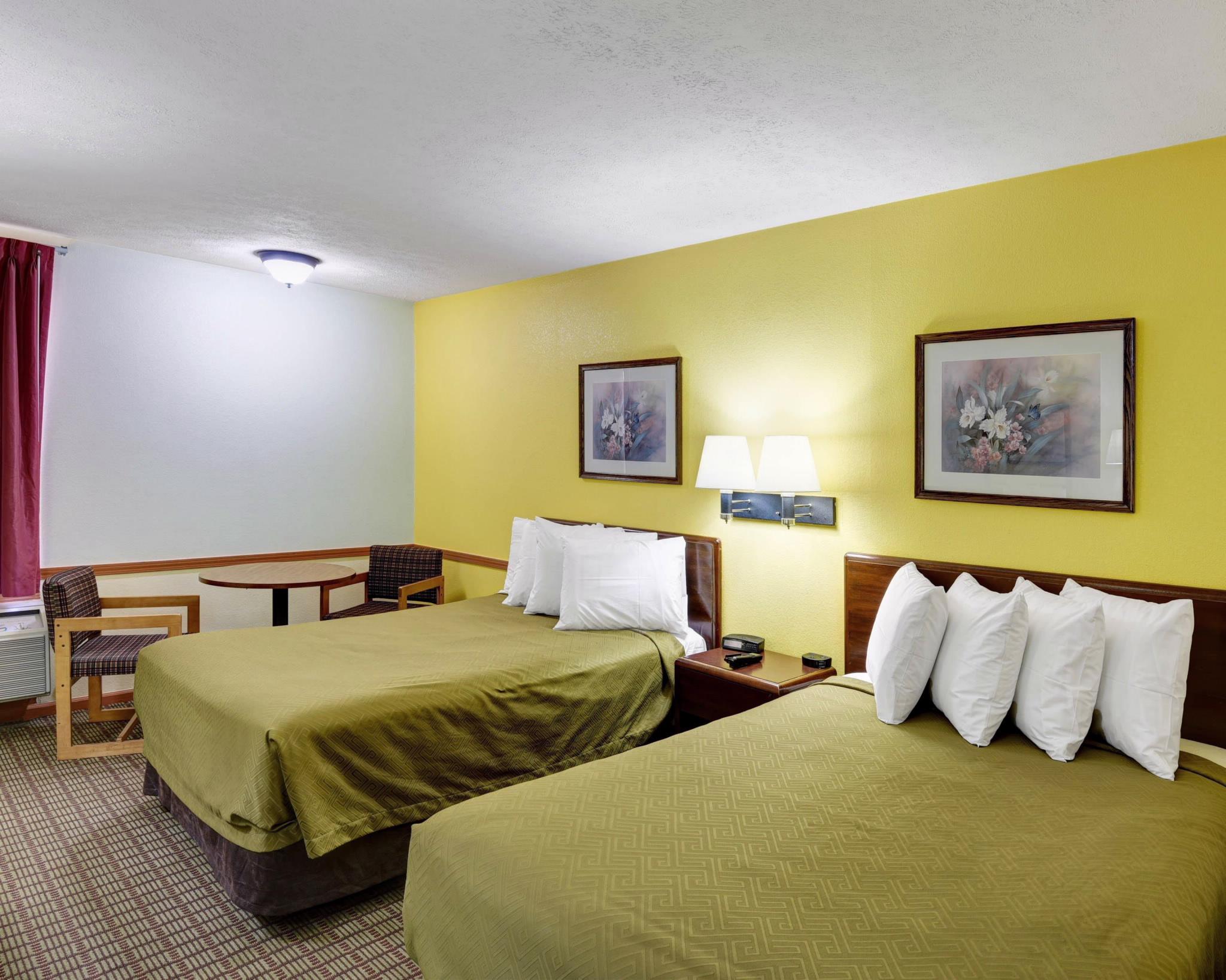Econo Lodge Моргантаун Екстер'єр фото