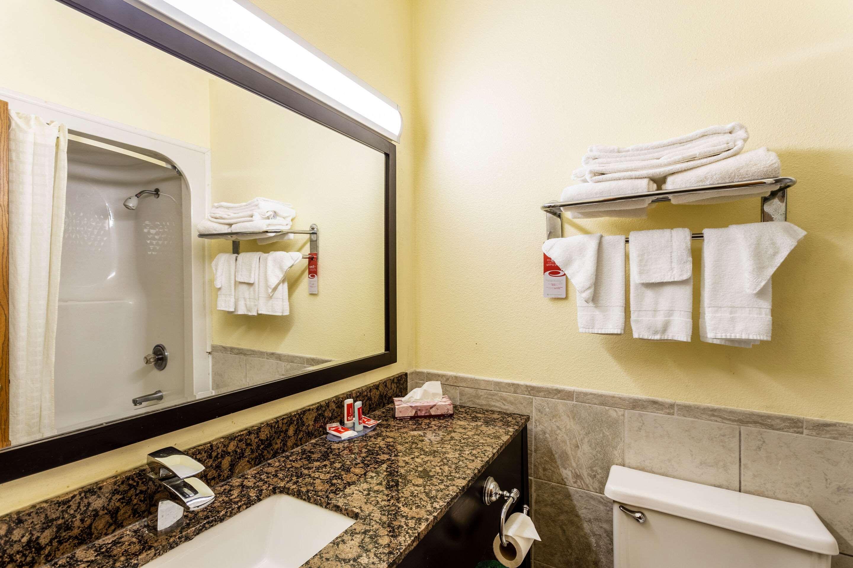Econo Lodge Моргантаун Екстер'єр фото