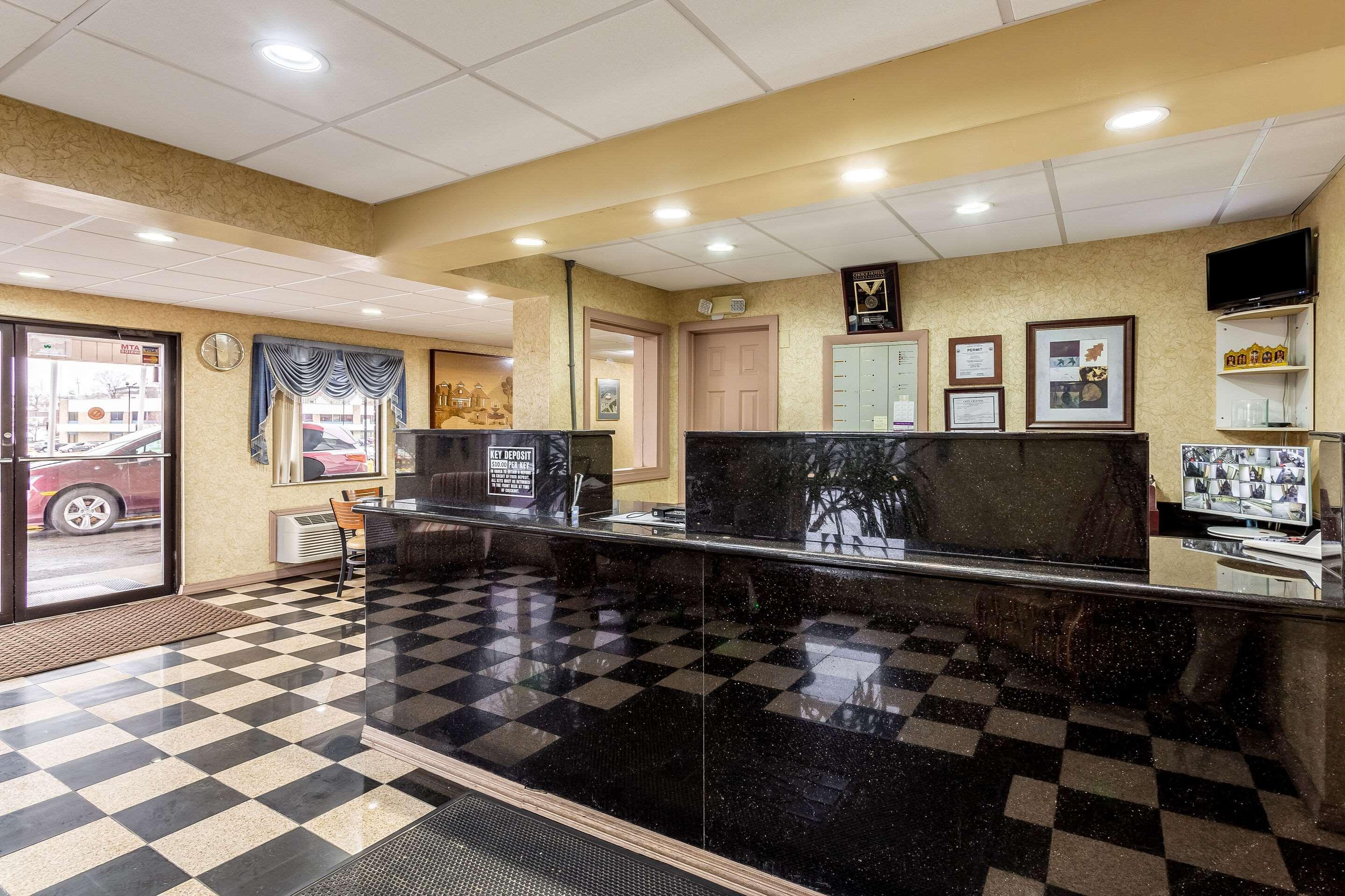 Econo Lodge Моргантаун Екстер'єр фото